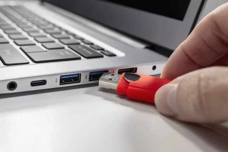  Bảo quản bản sao lưu khi sao lưu dữ liệu máy tính