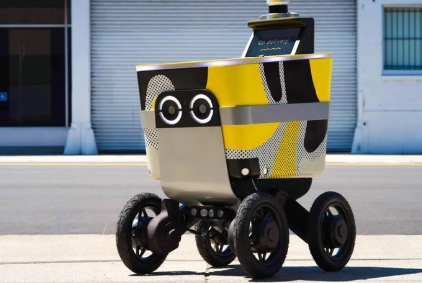 Robot dịch vụ, đưa công nghệ robot đến gần hơn với con người.