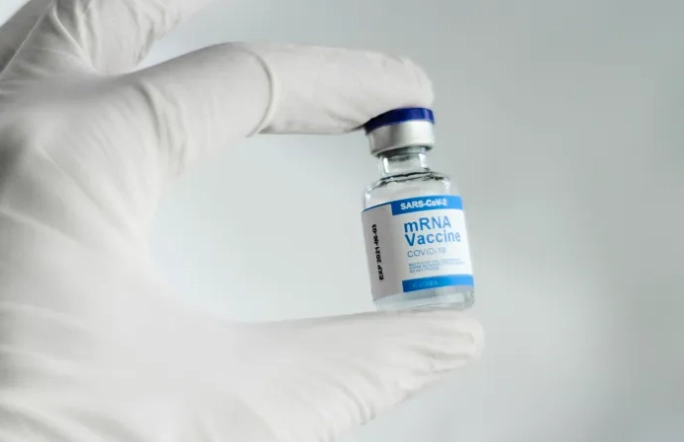 Vắc-xin mRNA là một minh chứng của sức mạnh công nghệ sinh học trong đại dịch.